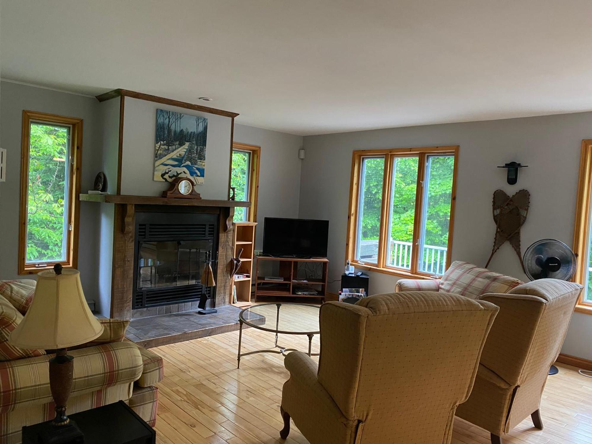 Chalets Et Studios Le Vent Du Nord Lac Superieur Room photo