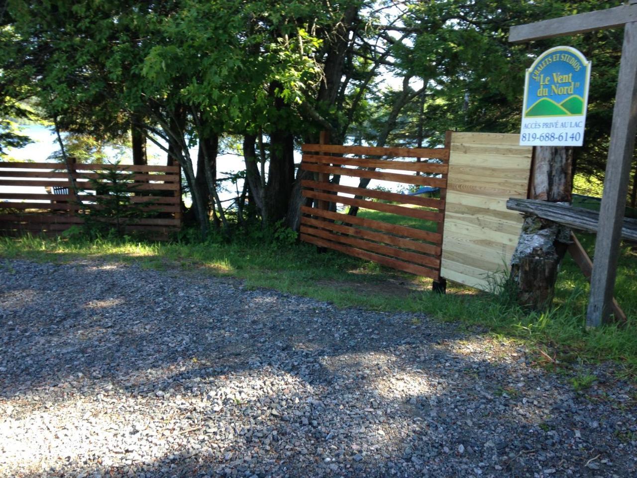 Chalets Et Studios Le Vent Du Nord Lac Superieur Exterior photo